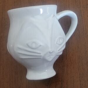 Jonathan Adler Cat Mug Cup Utopia 3D Raised Design Cat Face Light Gray Grey